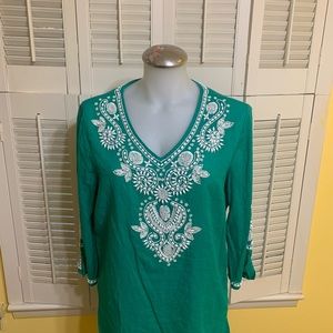 Chico’s Size 1 Green Linen Top